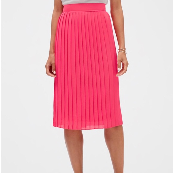 Banana Republic Dresses & Skirts - Banana republic skirt
